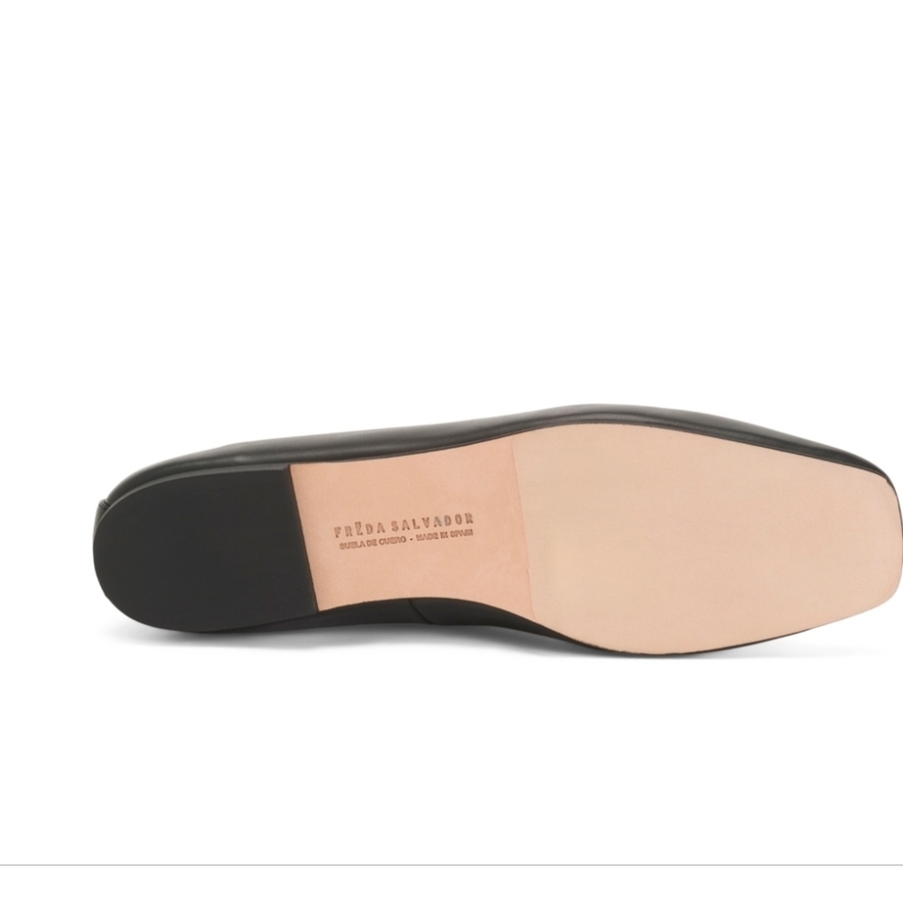 🖤🔹️Freda Salvador🔹️ Black Leather Ballet Flats with Crystal Gold Bow - Picture 3 of 3